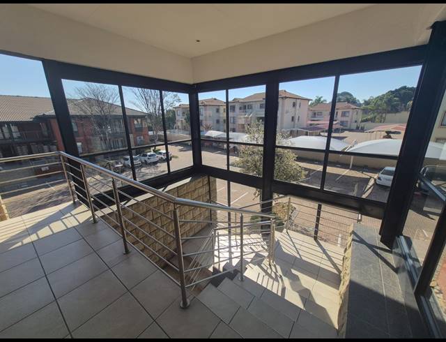 197M² OFFICE TO LET IN WOODMEAD